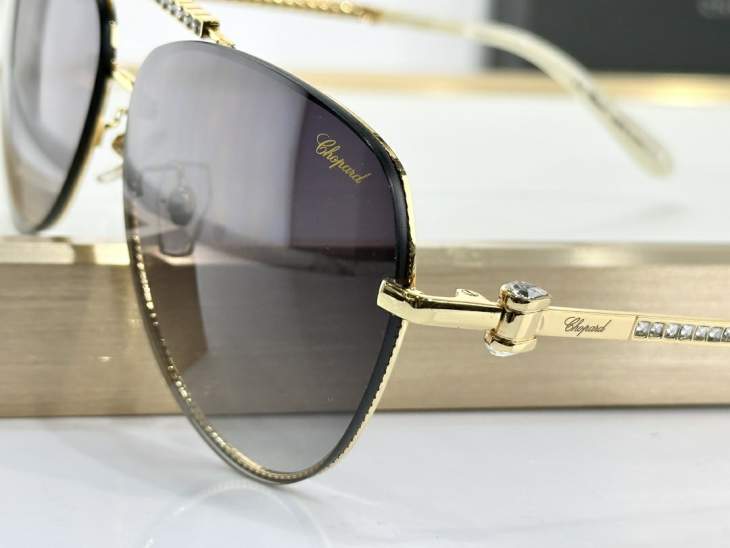 Picture of Chopard Sunglasses _SKUfw72823730fw